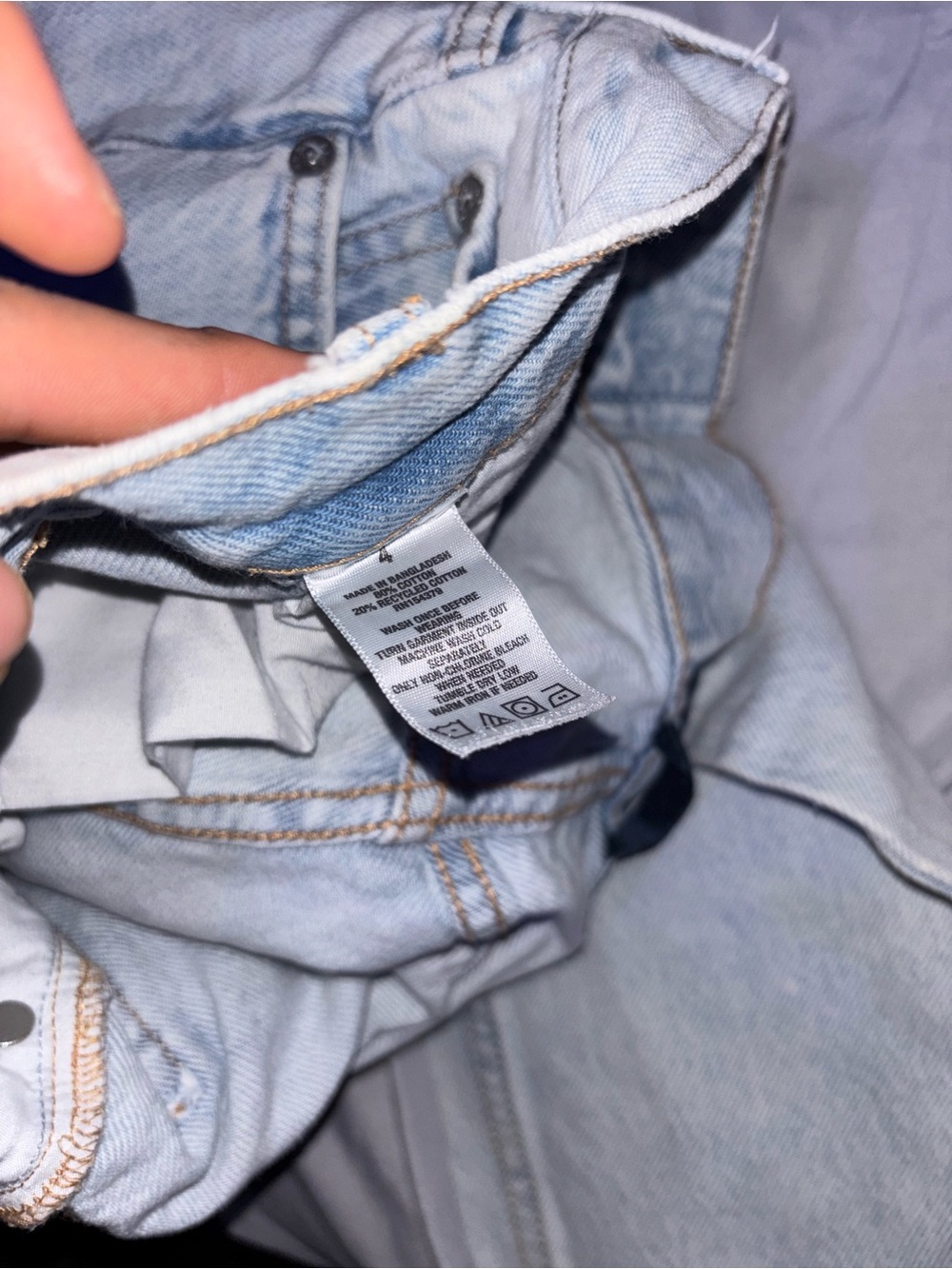 Light Wash Distressed Ripped Jeans - Picture 2 of 4